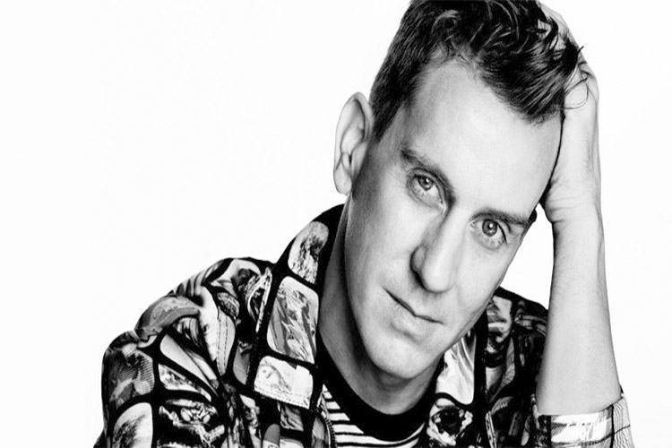 Afinal – Quem é Jeremy Scott?