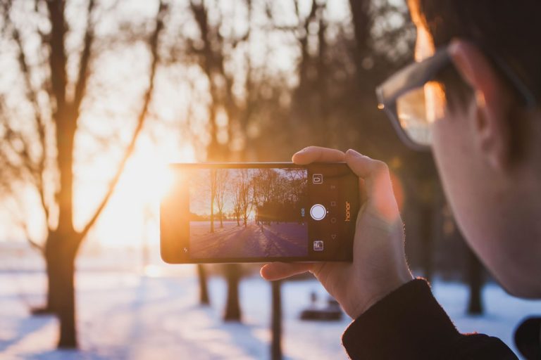 Vida Nômade, Infância, Fotografia e Smartphone