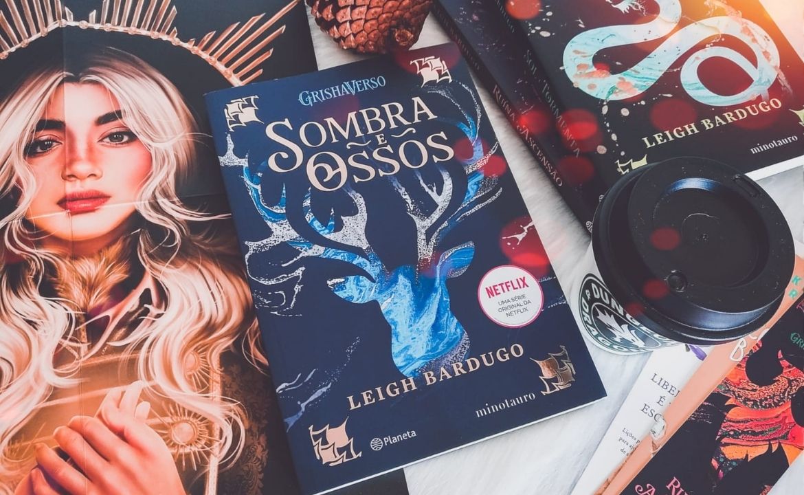 Sombra e Ossos  Leigh Bardugo - A Devoradora de Livros