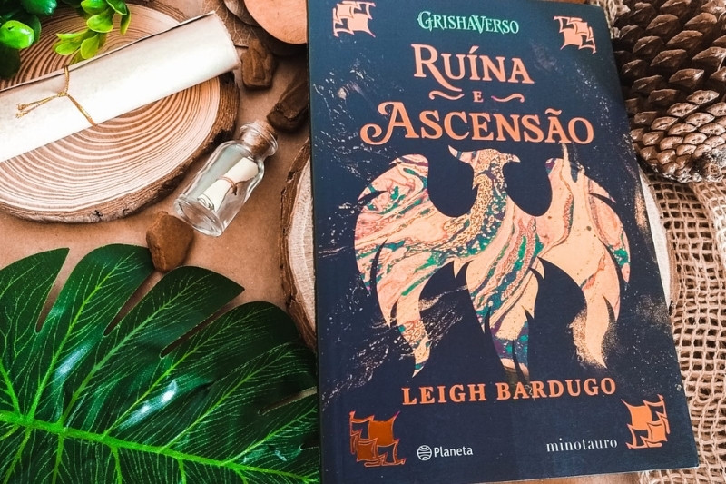 Ruína e Ascensão, de Leigh Bardugo - Coruja Geek