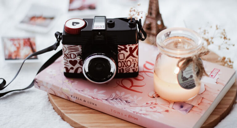 Tons de Rosa - Karla de Luna